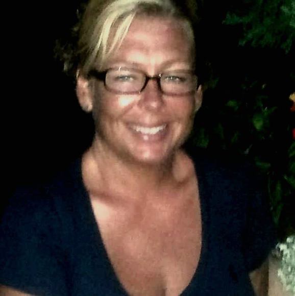 Meet your Posher, Sherri - Picture 1 of 1